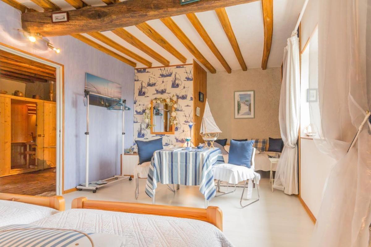 La Belle Des Champs Hotel Saint-Andelain Bagian luar foto